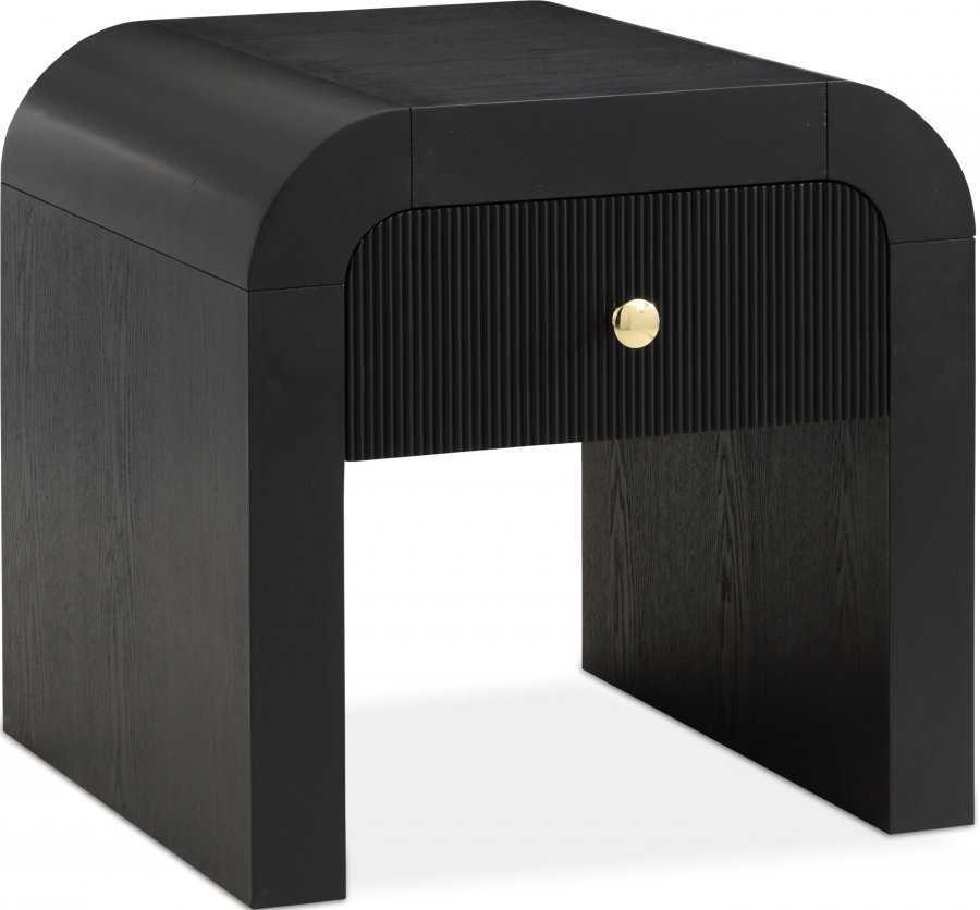 16818.jpg Artisto Ash Veneer End / Side Table - Image 1