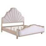 ELIZABETH BEDROOM - Image 2