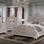 SANTA MONICA PEARL WHITE