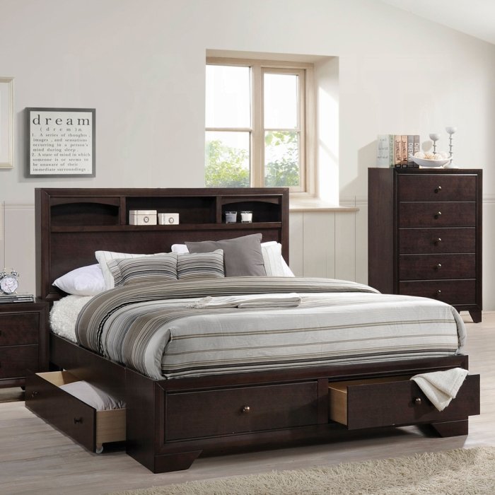 19557ek_4.jpg Madison II EK Bed - Image 1