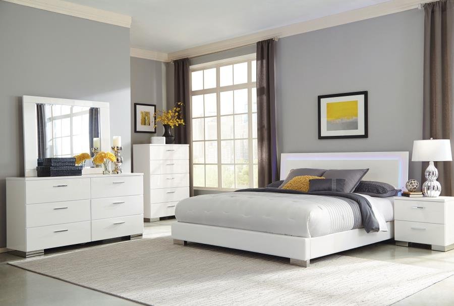 203500Q-S5_01x900.jpg FELICITY 5-PIECE QUEEN BEDROOM SET WHITE HIGH GLOSS - Image 1