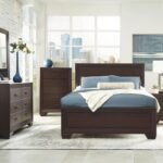 KAUFFMAN 5-PIECE QUEEN BEDROOM SET DARK COCOA