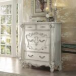 Versailles Chest