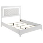 CASSIA 5-PIECE QUEEN LED BEDROOM SET WHITE HIGH GLOSS - Image 3