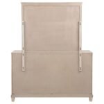 PEMBROKE 6-DRAWER BEDROOM DRESSER WITH MIRROR WASHED OAK - Image 7