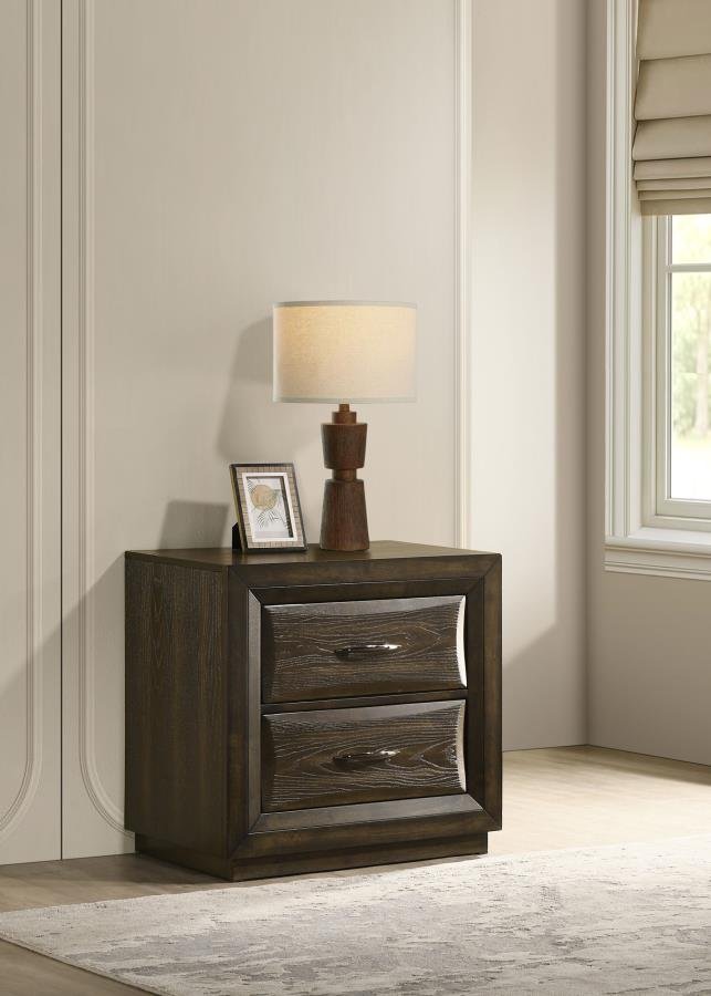 215972_01x900.jpg NIGHTSTAND - Image 1