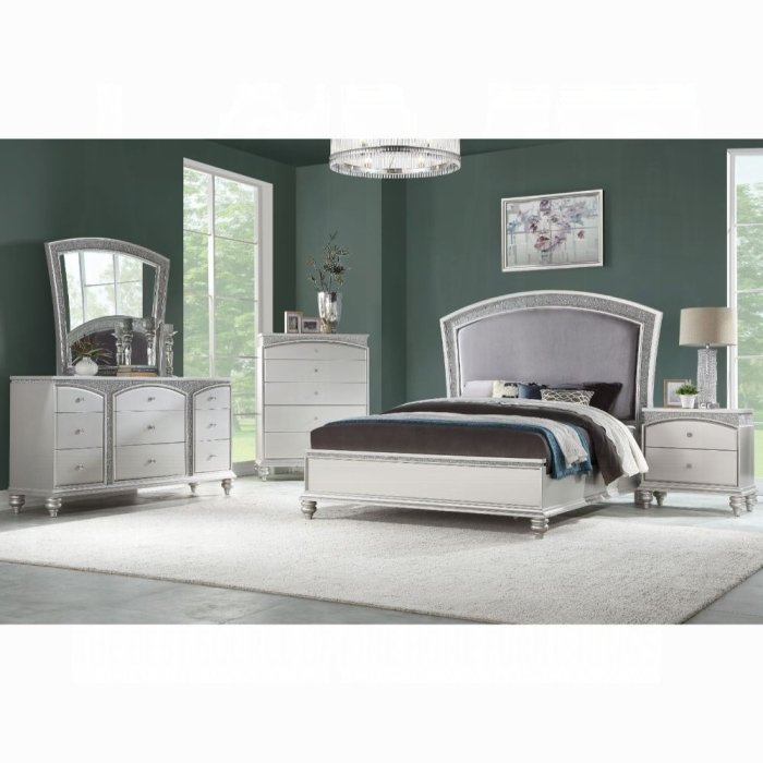 21800q.jpg Maverick Queen Bed - Image 1