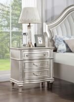 EVANGELINE 3-DRAWER NIGHTSTAND SILVER OAK - Image 2
