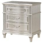 EVANGELINE 3-DRAWER NIGHTSTAND SILVER OAK - Image 4