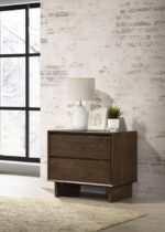 GLENWOOD 2-DRAWER NIGHTSTAND BEDSIDE TABLE WARM BROWN - Image 2