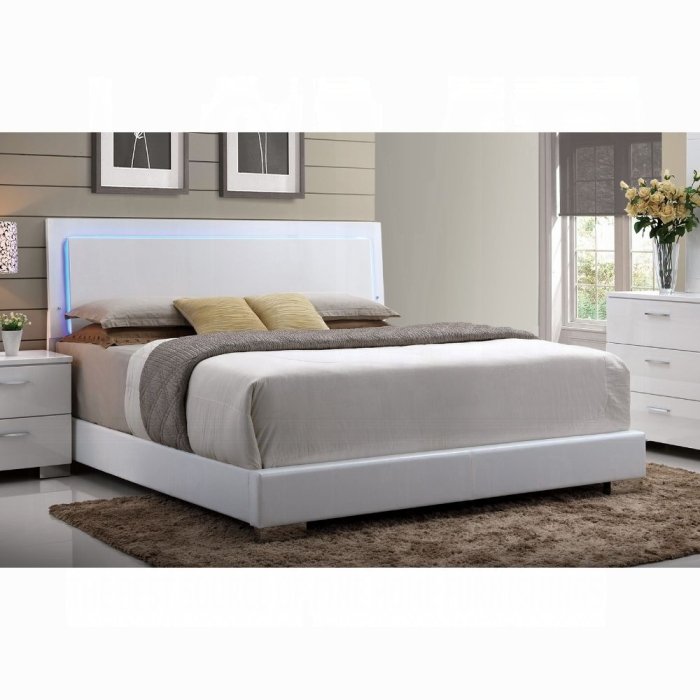 22637ek.jpg Lorimar EK Bed W/Led - Image 1