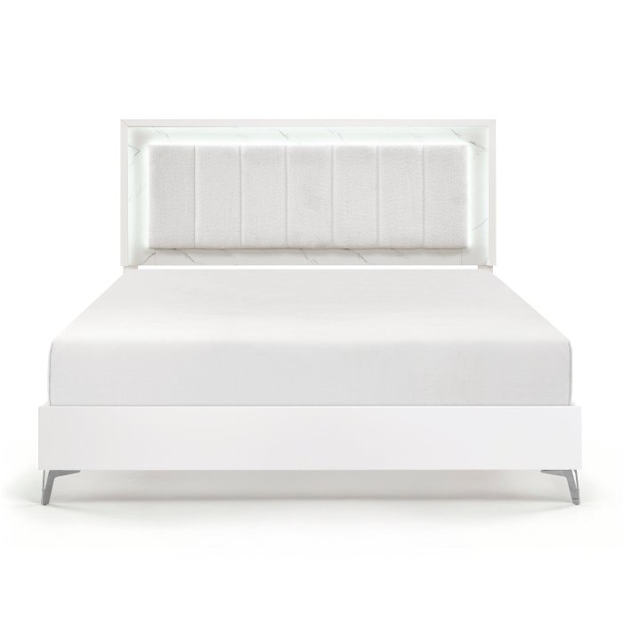 2457K-1_noBG_front_4__l-1.jpg 2457K-1CK* California King Bed - Image 1