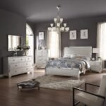 Voeville II Dresser - Image 4