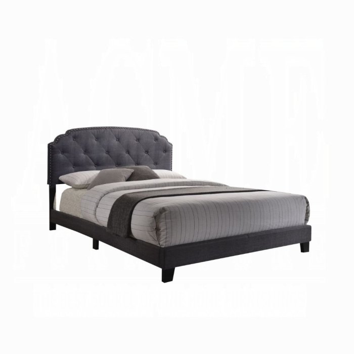 26370q.jpg Tradilla Queen Bed - Image 1