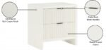 Fairfax Solid Wood And Oak Veneer Nightstand - Image 11