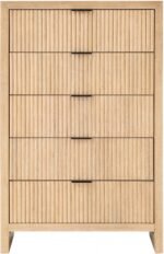 Fairfax Solid Wood And Oak Veneer Chest - Image 3