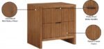 Fairfax Solid Wood And Oak Veneer Nightstand - Image 11
