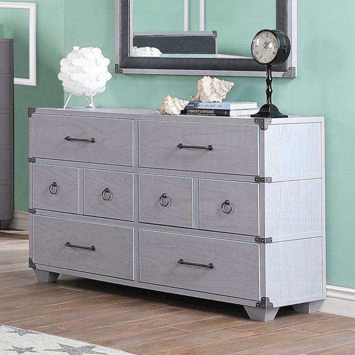 36140.jpg Orchest Dresser - Image 1