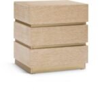 Zaylan Oak Veneer Night Stand