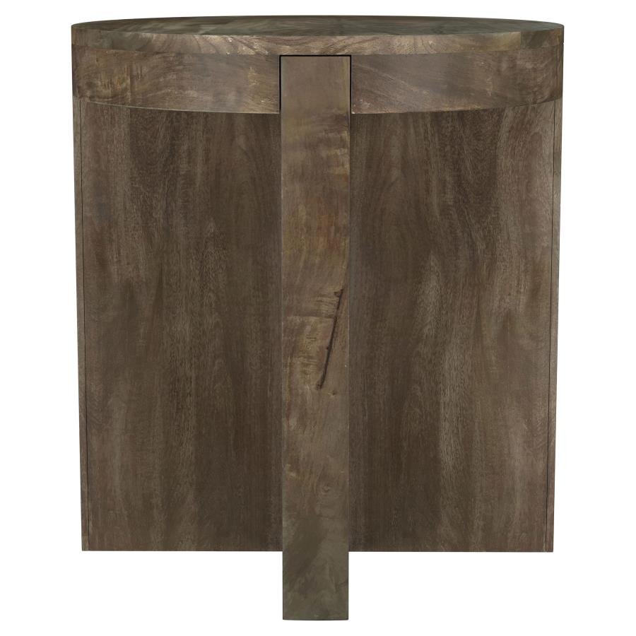 710137_02x900.jpg KINKAID ROUND SOLID MANGO WOOD END TABLE BROWN - Image 1