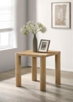 CASTLEWOOD ENGINEERED WOOD ACCENT SIDE END TABLE LIGHT OAK - Image 2