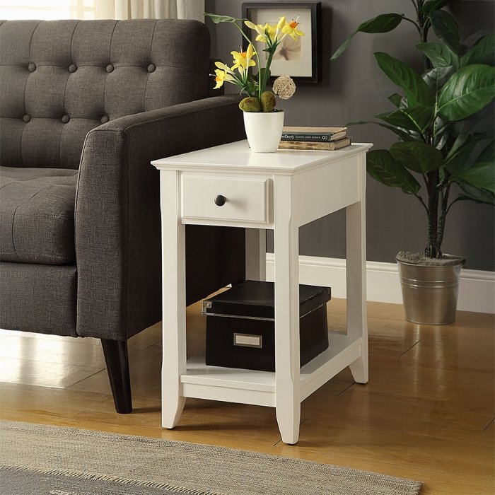 82842_5.jpg Bertie Accent Table - Image 1