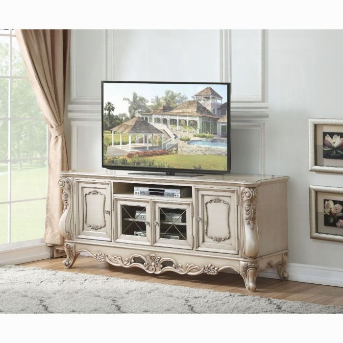 91443.jpg Gorsedd TV Stand - Image 1