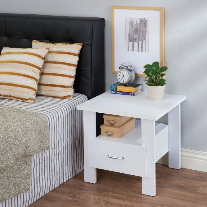 97268.jpg Delano Accent Table - Image 1