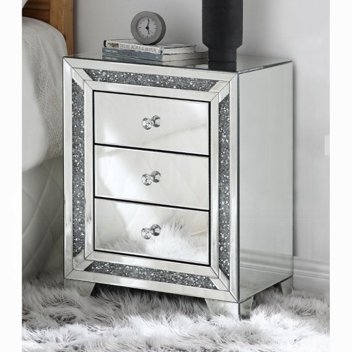 97648.jpg Noralie Accent Table - Image 1