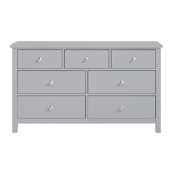 B2063-5D7_noBG_front__l.jpg B2063-5D7 7-Drawer Dresser - Image 1