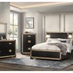 BLAKE BLACK/GOLD QUEEN BED GROUP WITH LAMPS