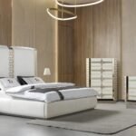 LATOYA KING 5 PC BEDROOM SET BEIGE