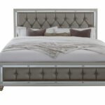 RILEY SILVER QUEEN BED