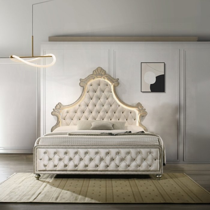 bd02335q_1_2.jpg Lucienne Queen Bed W/LED - Image 1