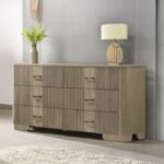 Lakkari Dresser
