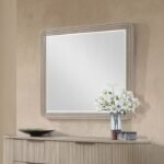 Leanna Mirror