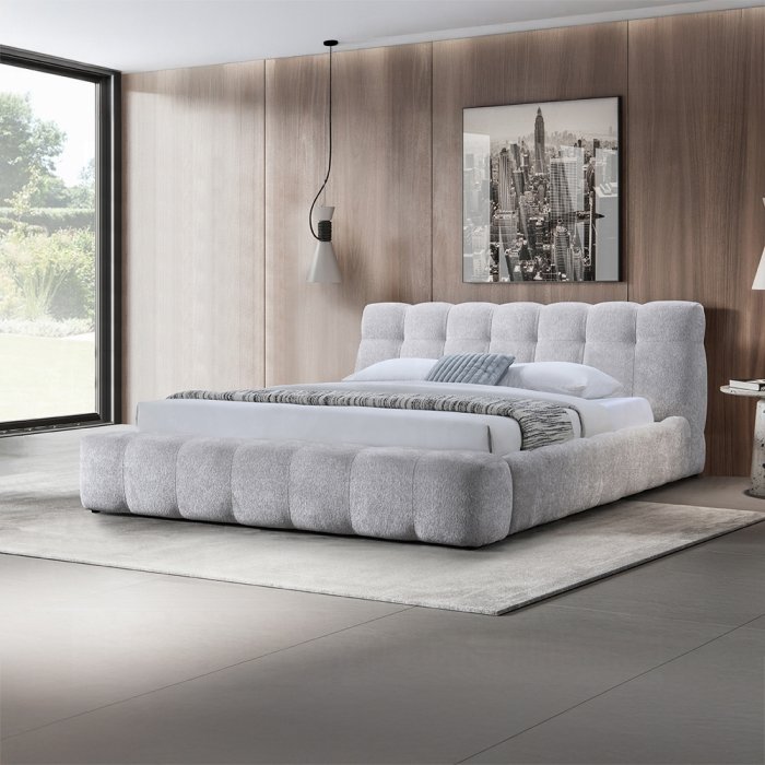 bd05862q.jpg Hannah Queen Bed - Image 1