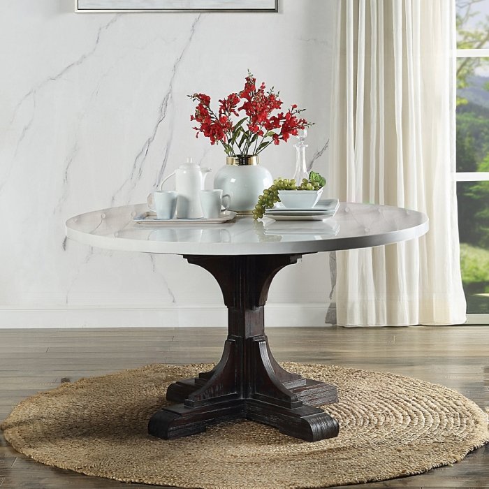 dn00090_1.jpg Gerardo Dining Table - Image 1