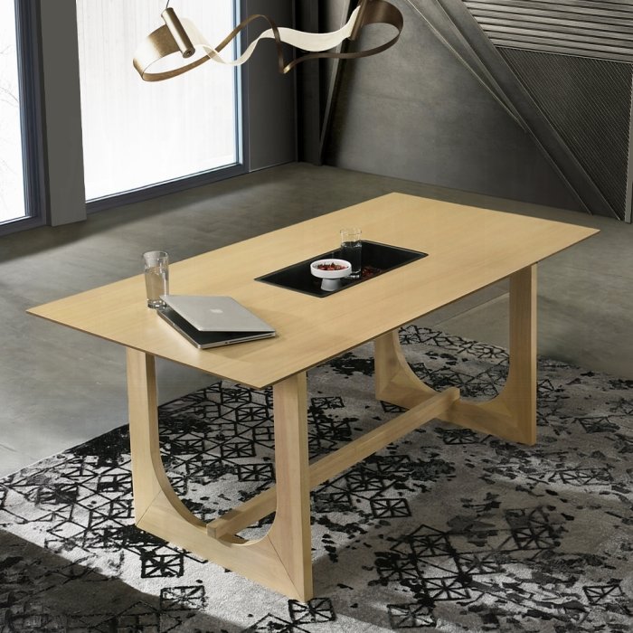 dn02865.jpg Blayde Dining Table - Image 1