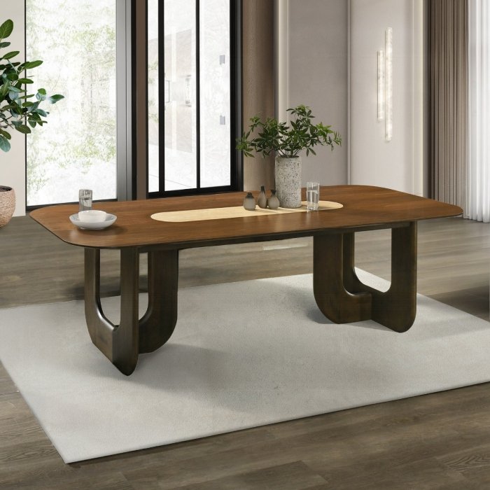 dn07140.jpg Kyree Dining Table - Image 1