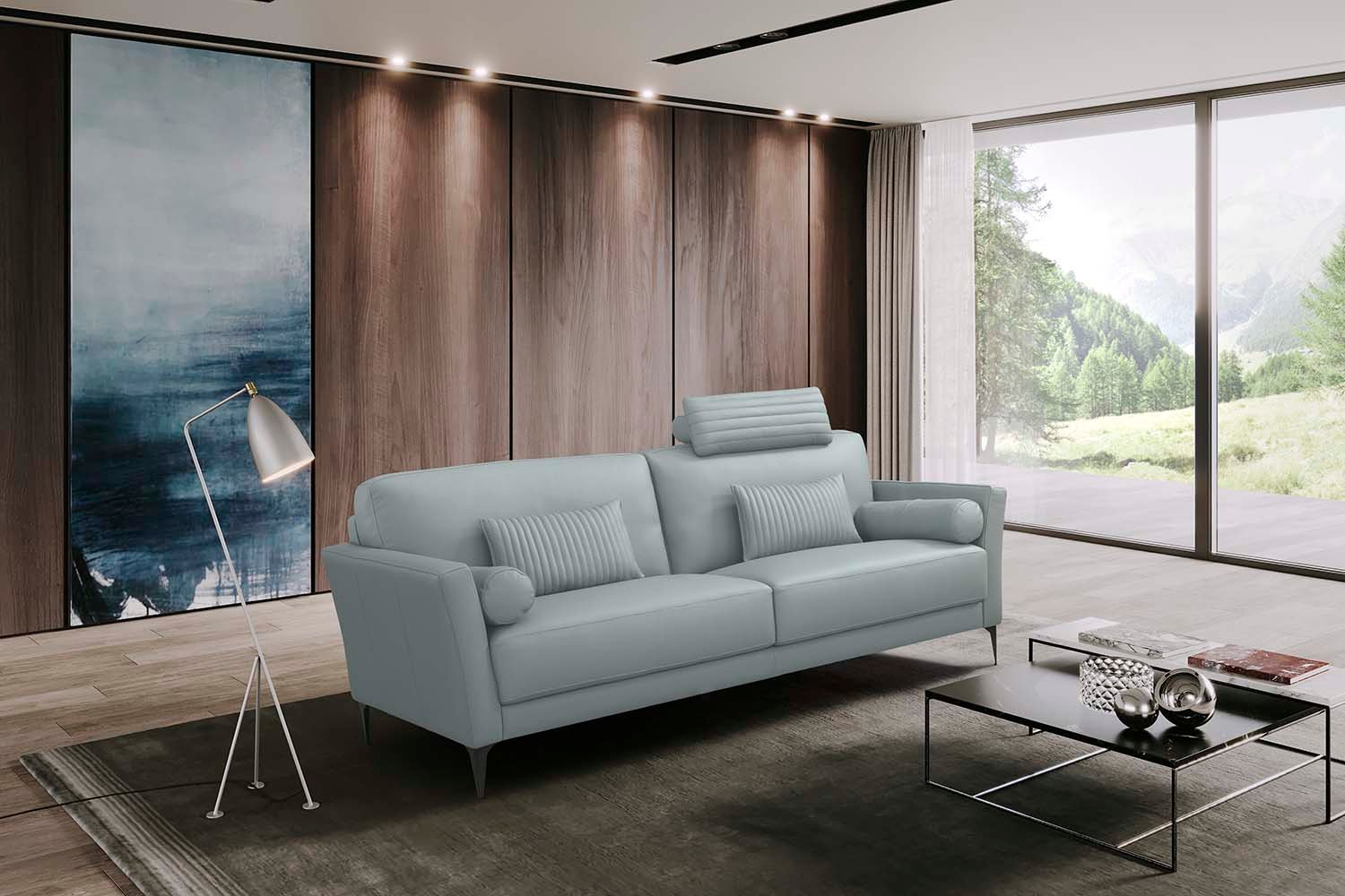 lv00946.jpg Tussio Sofa W/5 Pillows - Image 1