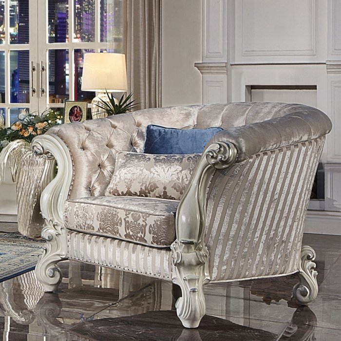 lv01396_5.jpg Versailles Chair W/2 Pillows - Image 1