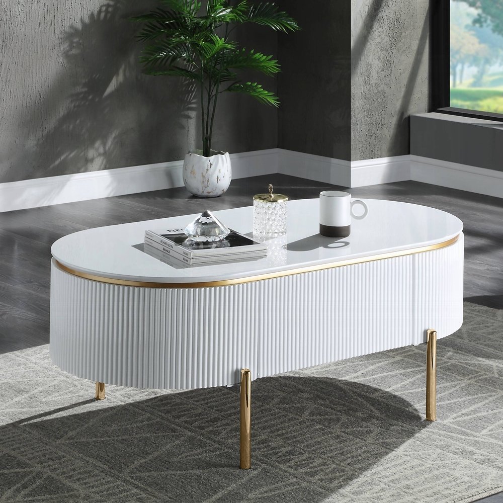 lv02464.jpg Daveigh Coffee Table - Image 1