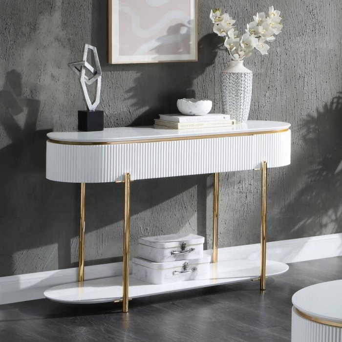 lv02466_4.jpg Daveigh Sofa Table - Image 1