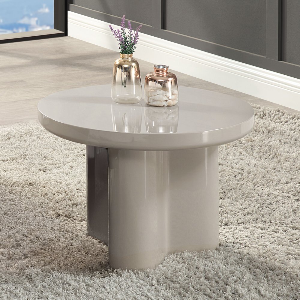 lv03746.jpg Joane End Table - Image 1