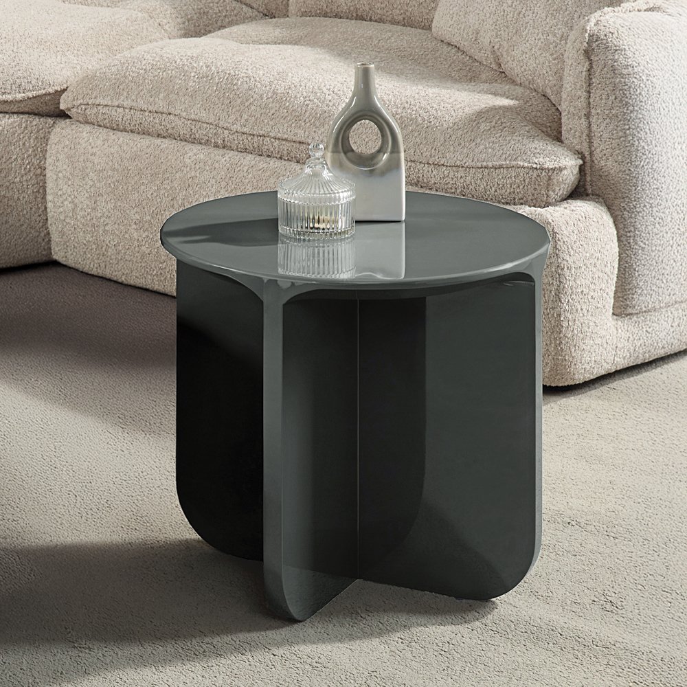 lv03926_3.jpg Lamond End Table - Image 1