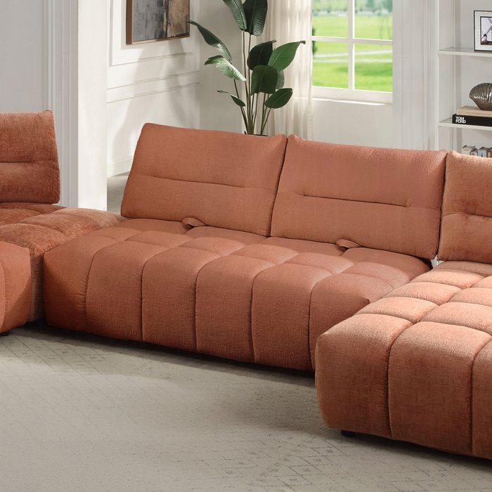 lv04052_1.jpg Loanna Moludar - Loveseat - Image 1