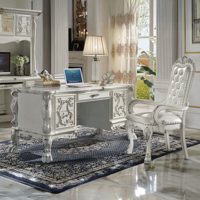 of01715_1.jpg Dresden Executive Writing Desk - Image 1